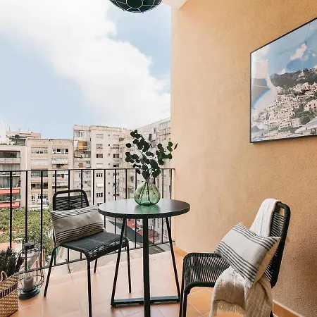 Furore - 1 Bedroom In Eixample Esquerra * Барселона
